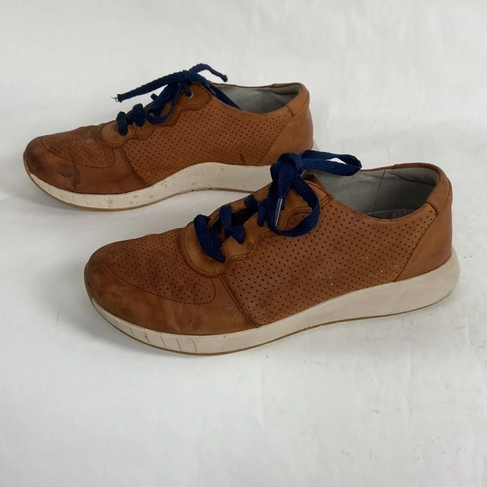 Dansko Christina Leather Nubuck Lace Up Sneaker